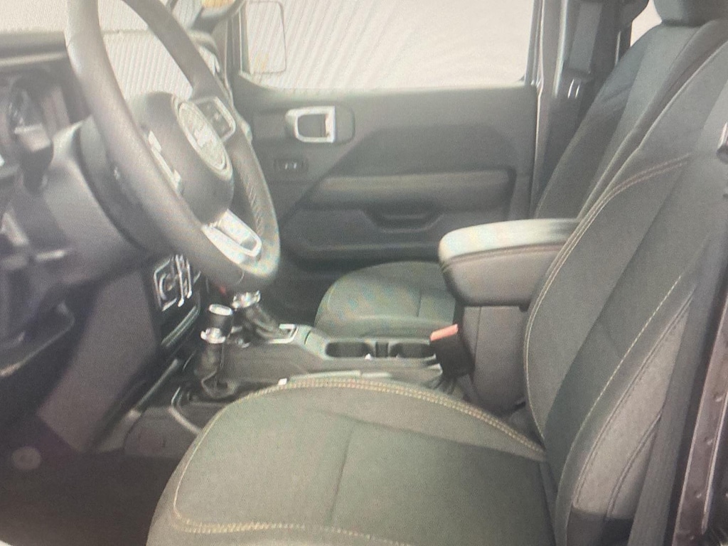 Used 2025 Jeep Wrangler 4xe Sahara SUV