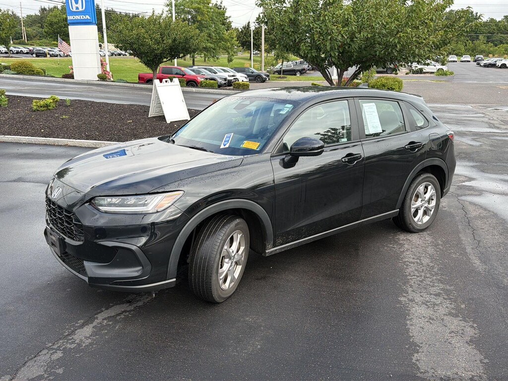Used 2024 Honda HR-V LX SUV