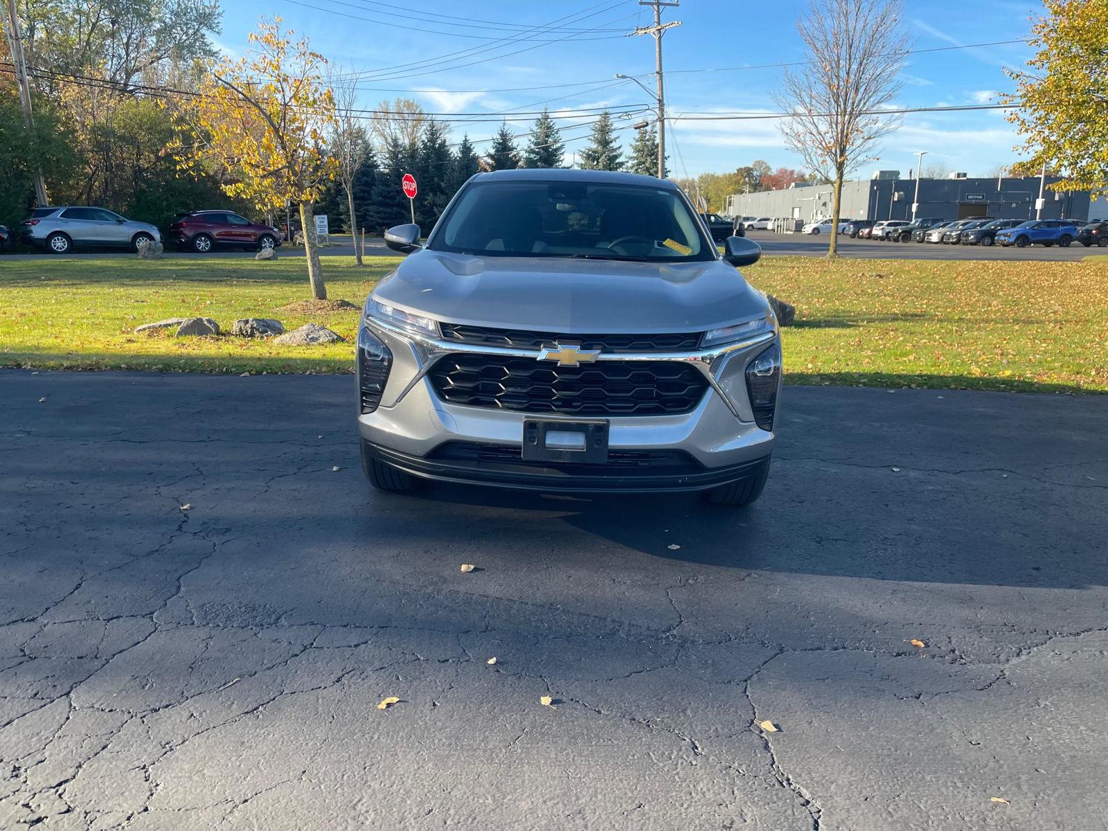 Used 2024 Chevrolet Trax UV