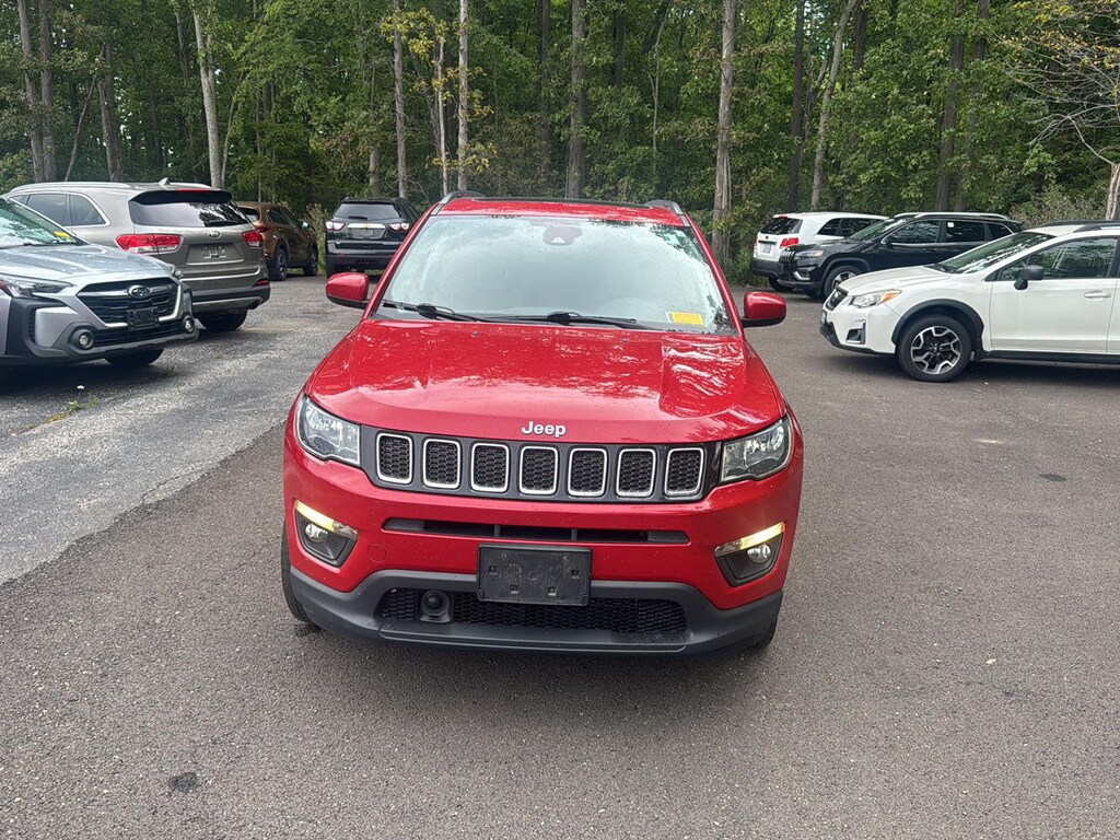 Used 2020 Jeep Compass Latitude w/Sun/Safety Pkg SUV