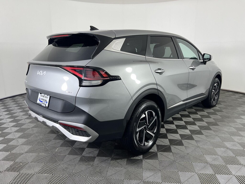 Used 2023 Kia Sportage Hybrid LX SUV