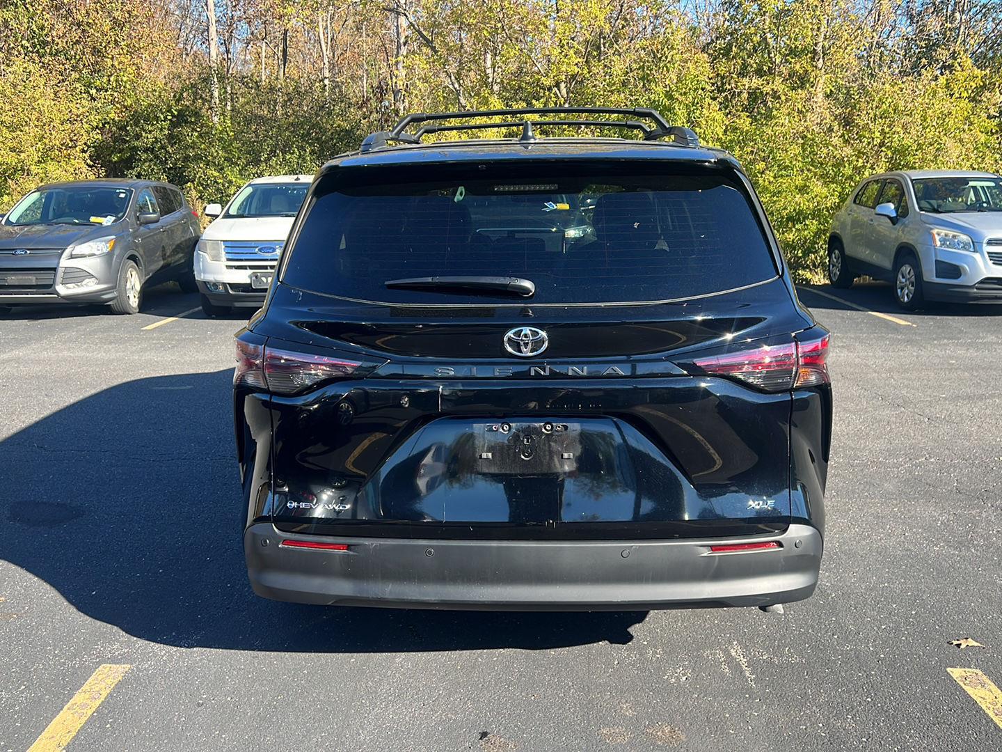 Certified 2026 Toyota Sienna XLE 7-Passenger Van