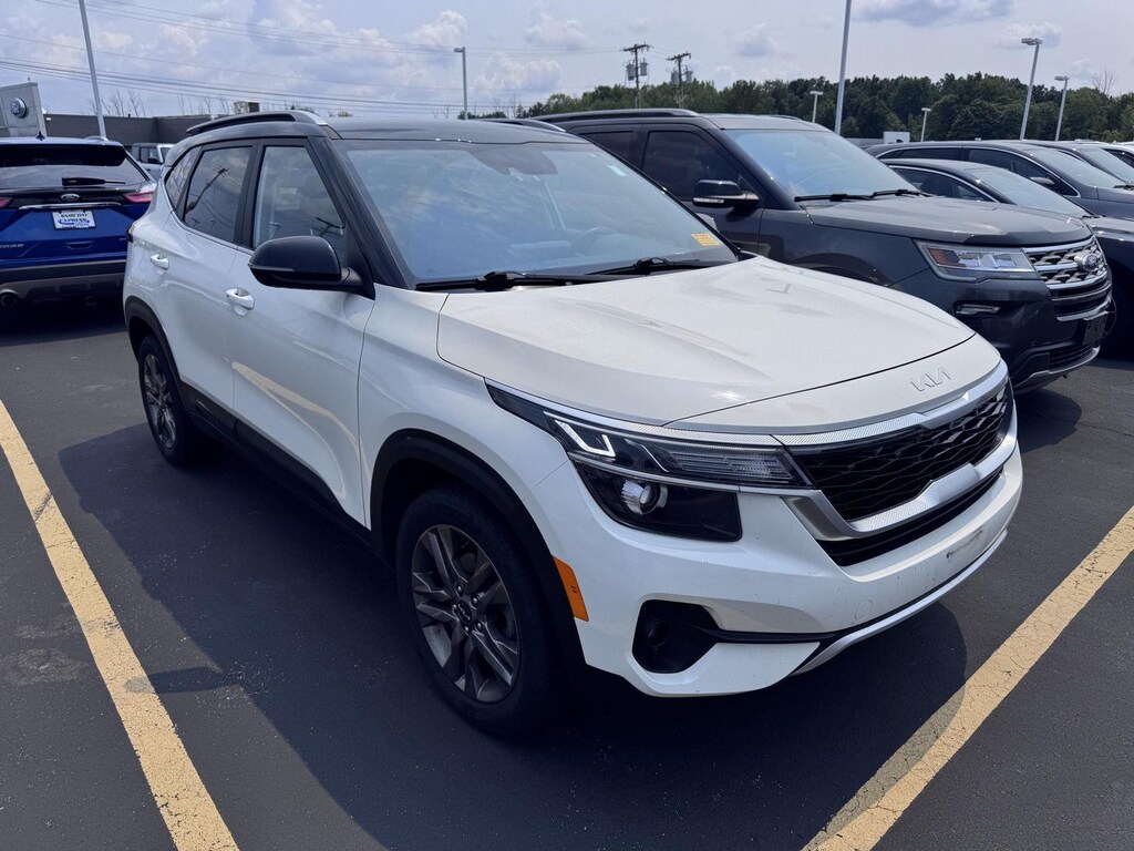 Used 2022 Kia Seltos S SUV