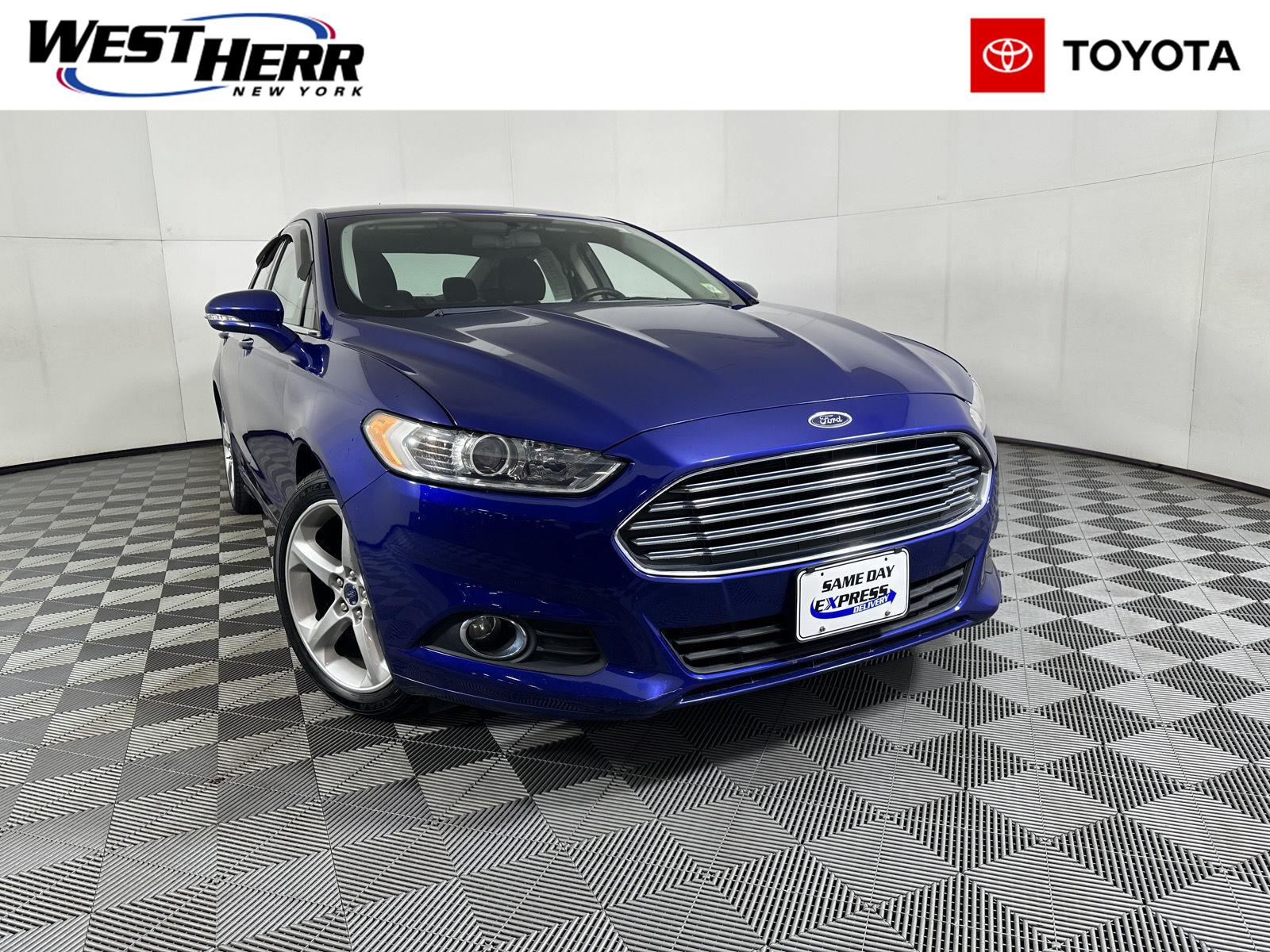 Used 2016 Ford Fusion SE Sedan