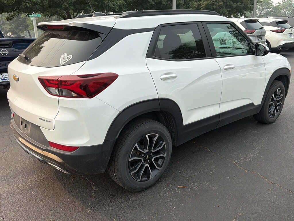 Used 2023 Chevrolet Trailblazer Activ SUV