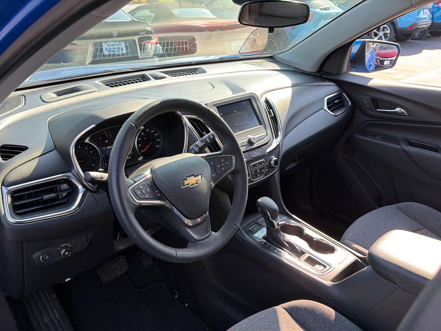 Used 2024 Chevrolet Equinox UV