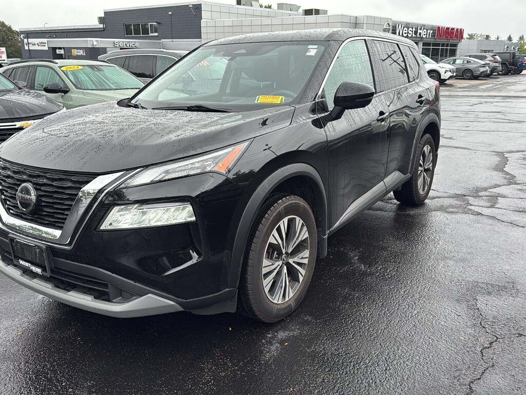 Used 2021 Nissan Rogue SV SUV