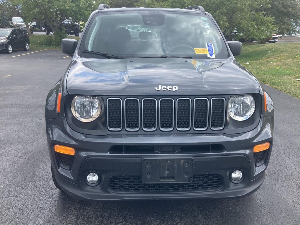 Used 2022 Jeep Renegade Latitude SUV