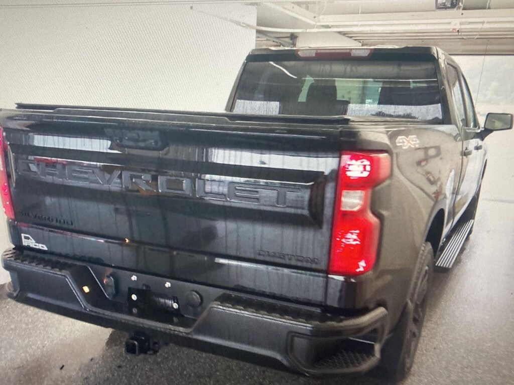 Used 2024 Chevrolet Silverado 1500 Custom Truck
