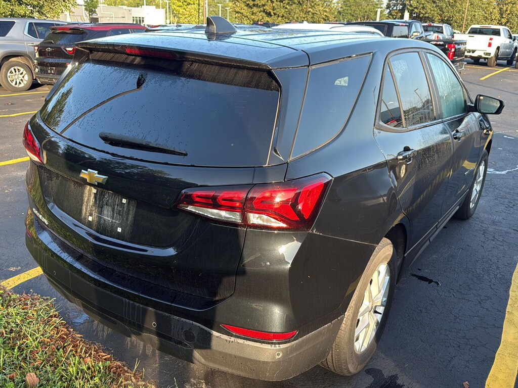 Used 2024 Chevrolet Equinox LS SUV