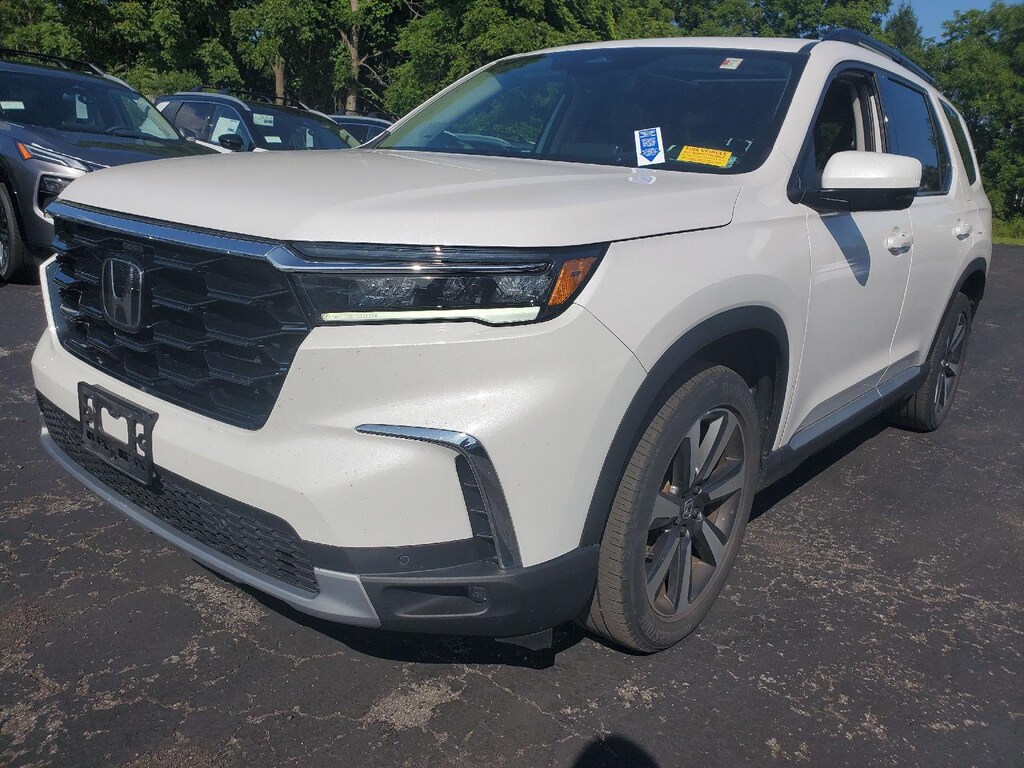Used 2023 Honda Pilot Touring SUV