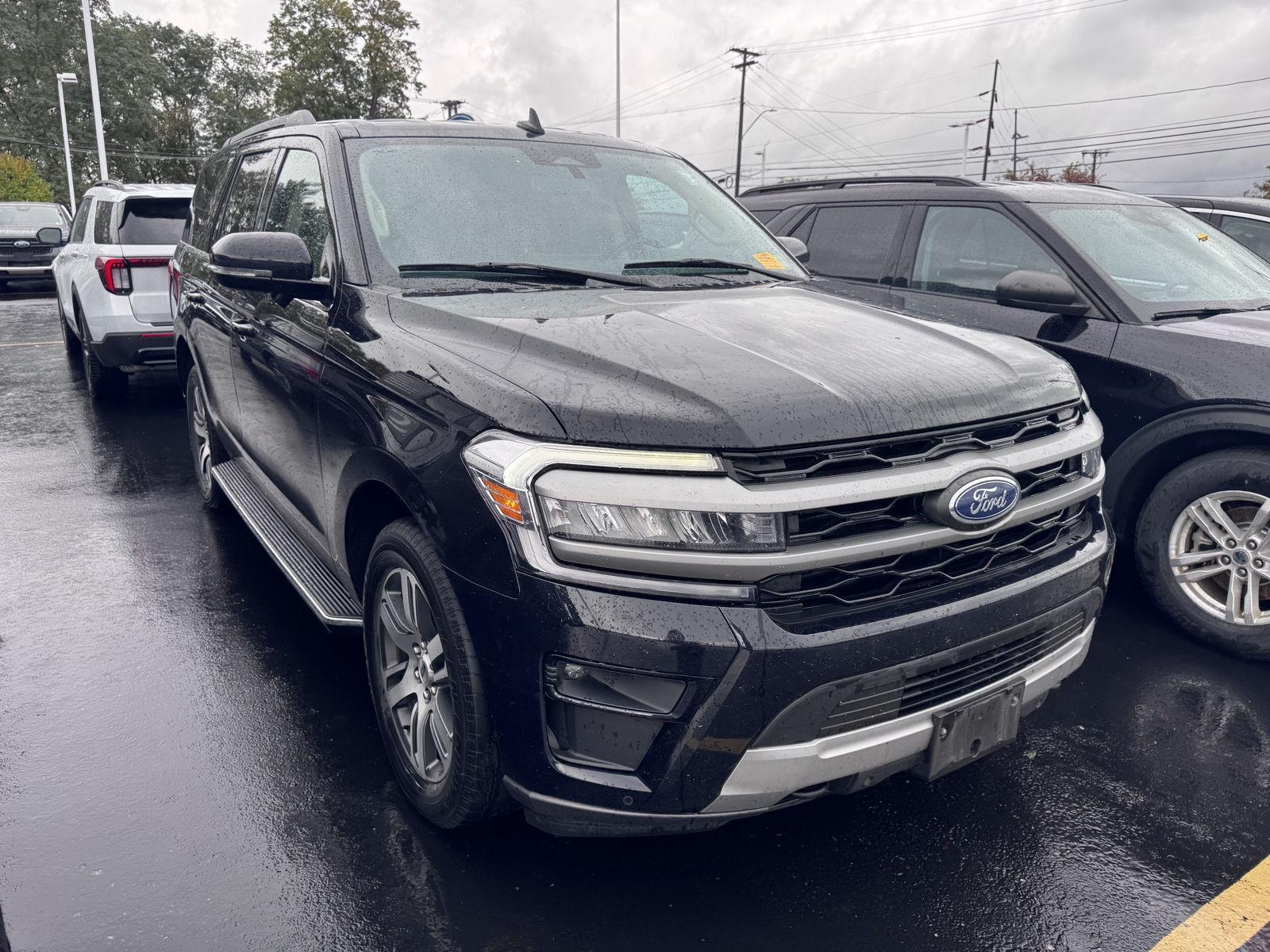 Used 2023 Ford Expedition XLT SUV