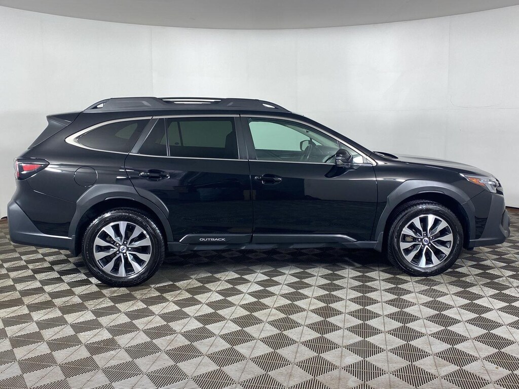 Used 2023 Subaru Outback Limited XT SUV