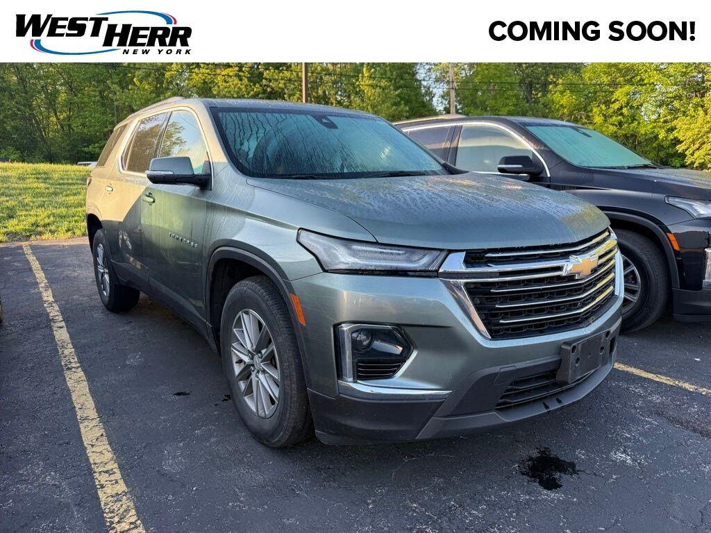 Used 2023 Chevrolet Traverse LT SUV