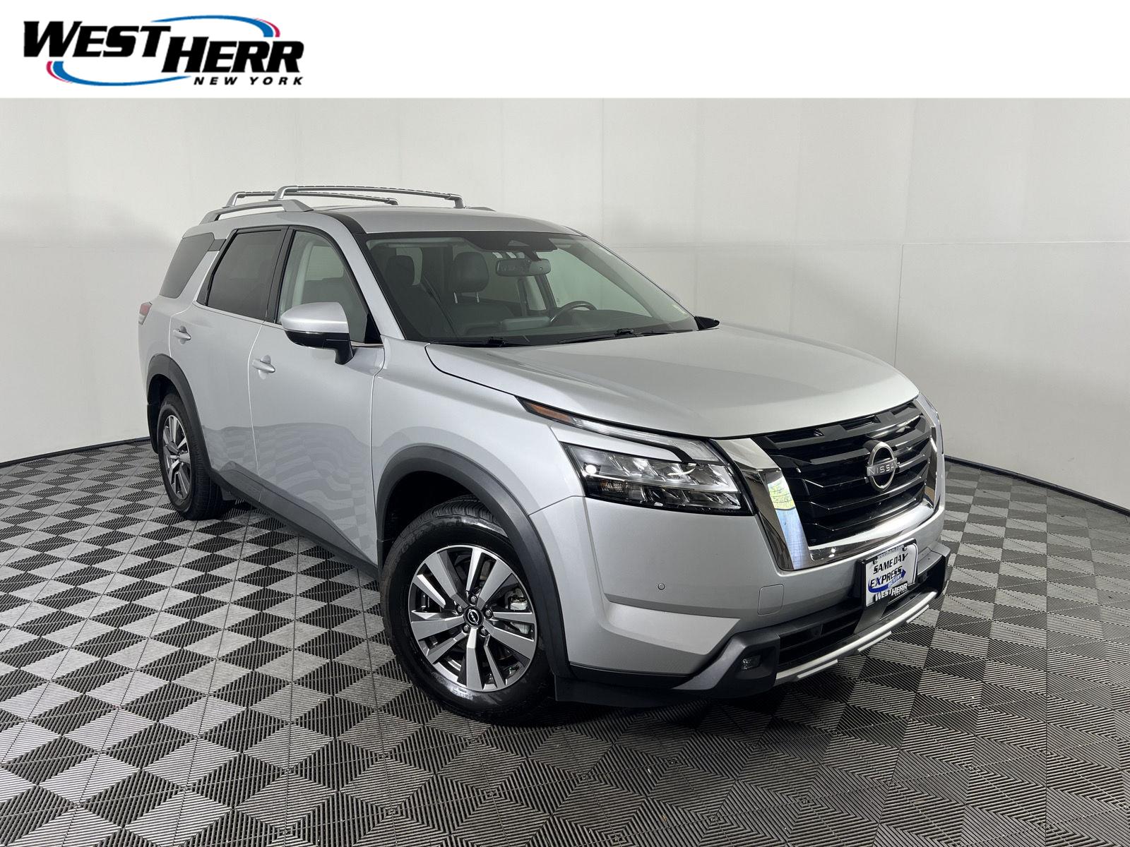 Used 2022 Nissan Pathfinder SL SUV