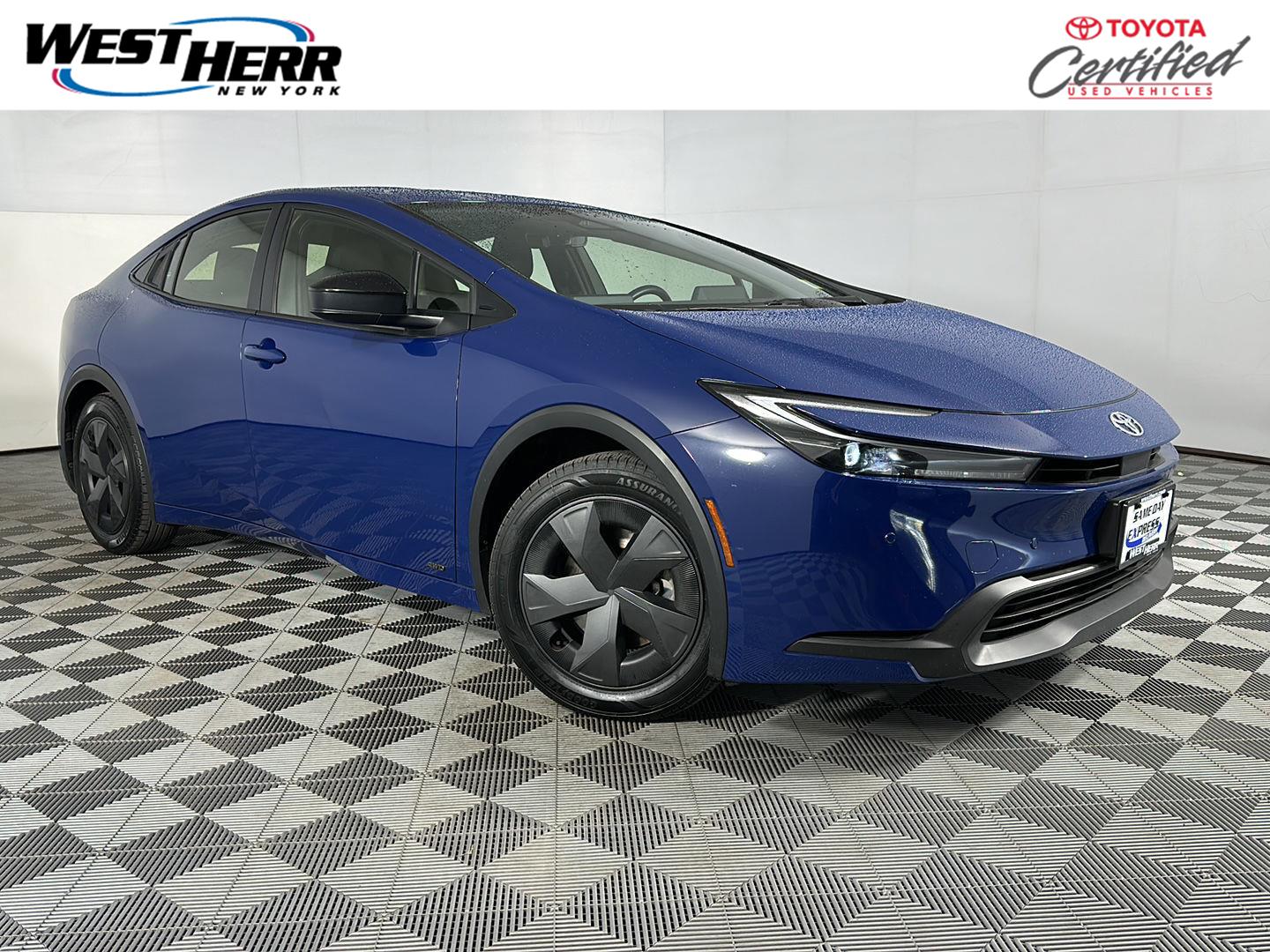 2024 Toyota Prius LE