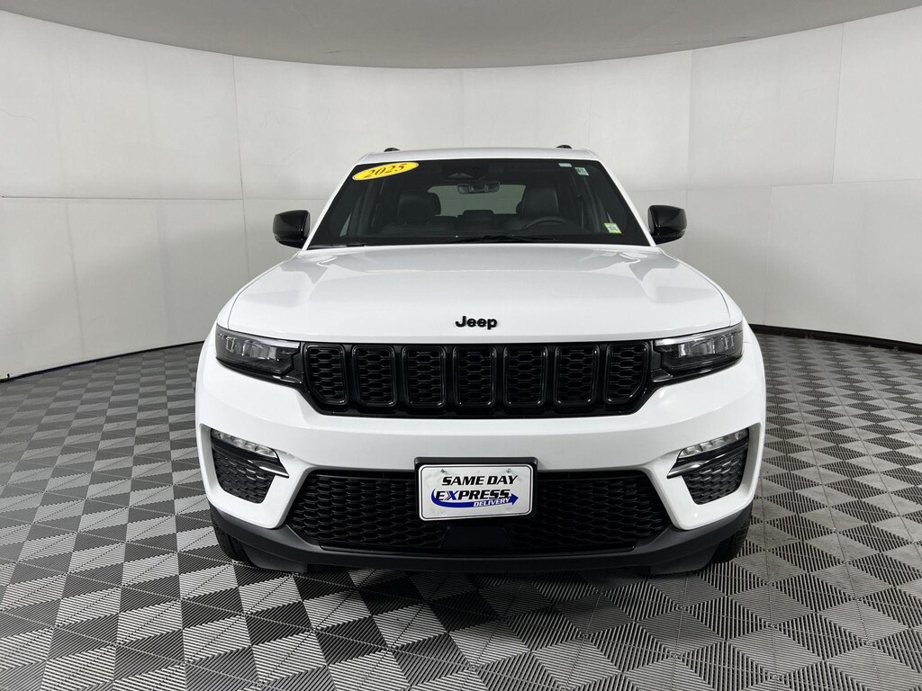 Used 2025 Jeep Grand Cherokee Limited SUV