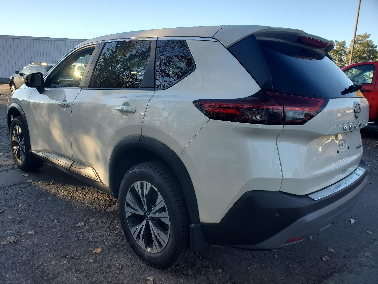 Used 2023 Nissan Rogue SV SUV