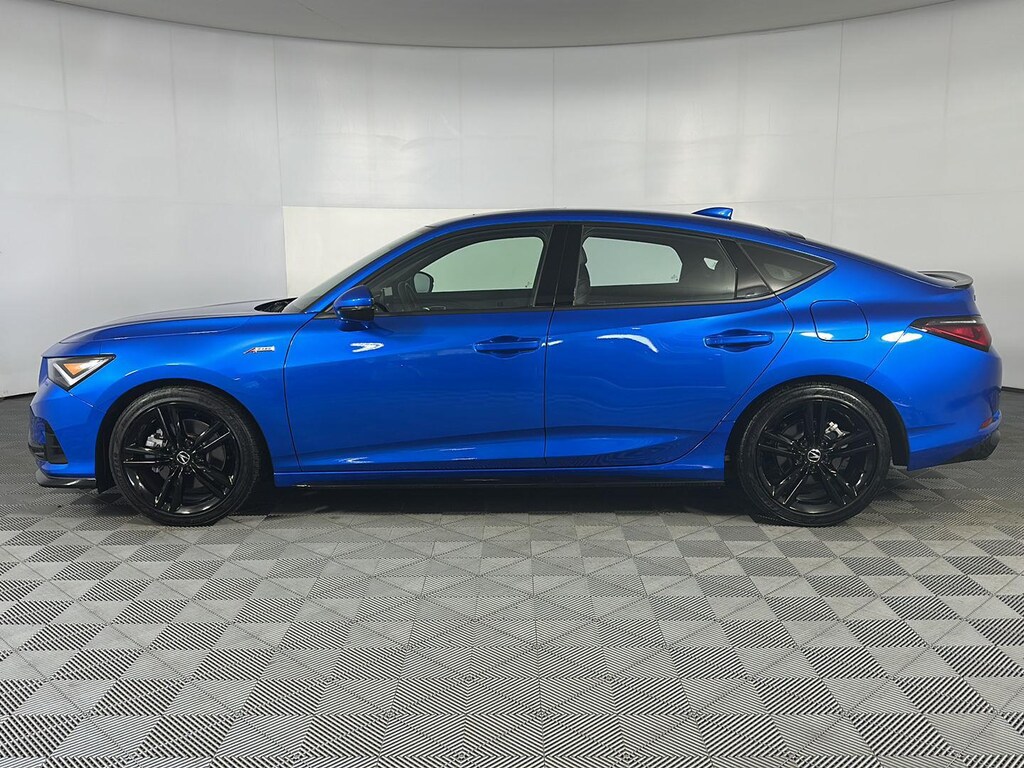 Used 2026 Acura Integra w/Tech w/A-Spec Hatchback