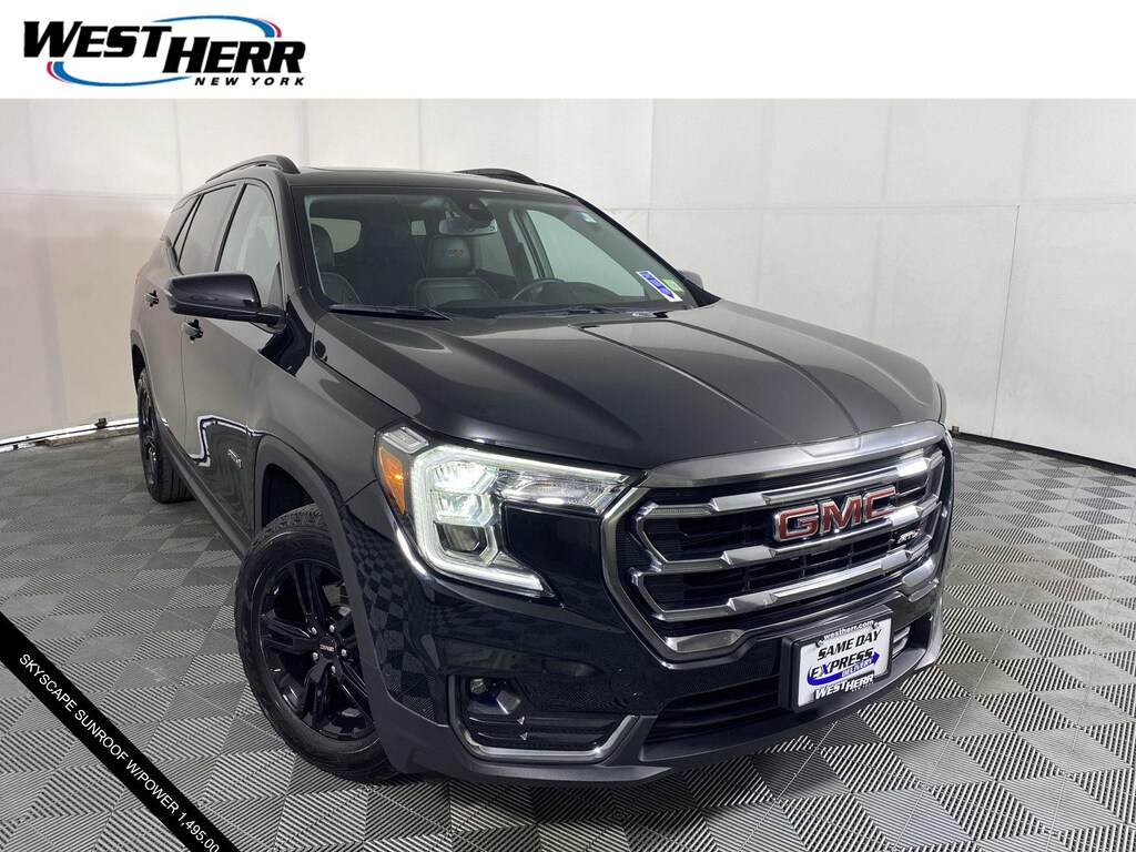 Used 2024 GMC Terrain AT4 SUV