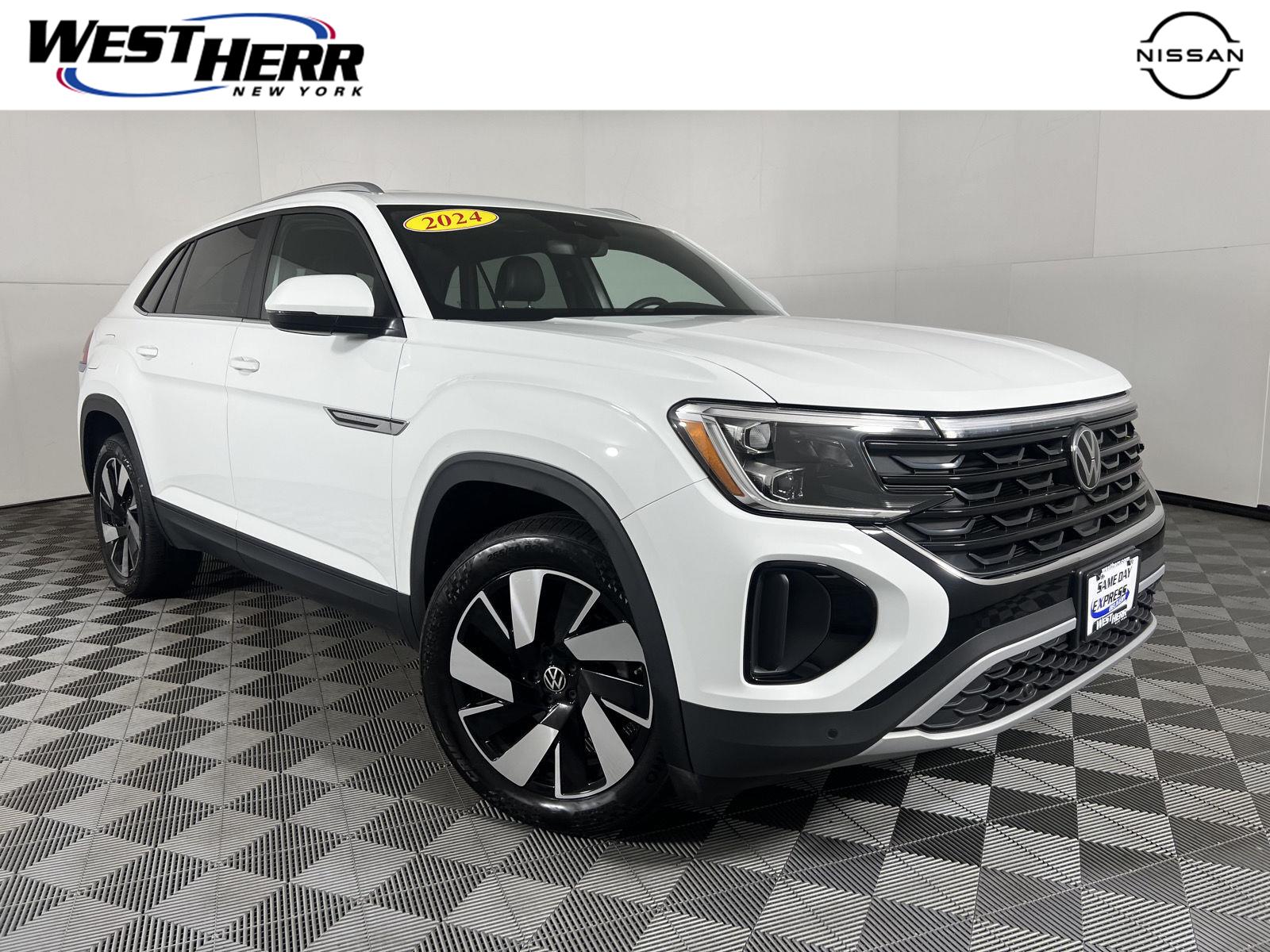 2024 Volkswagen Atlas Cross Sport SE w/Tech