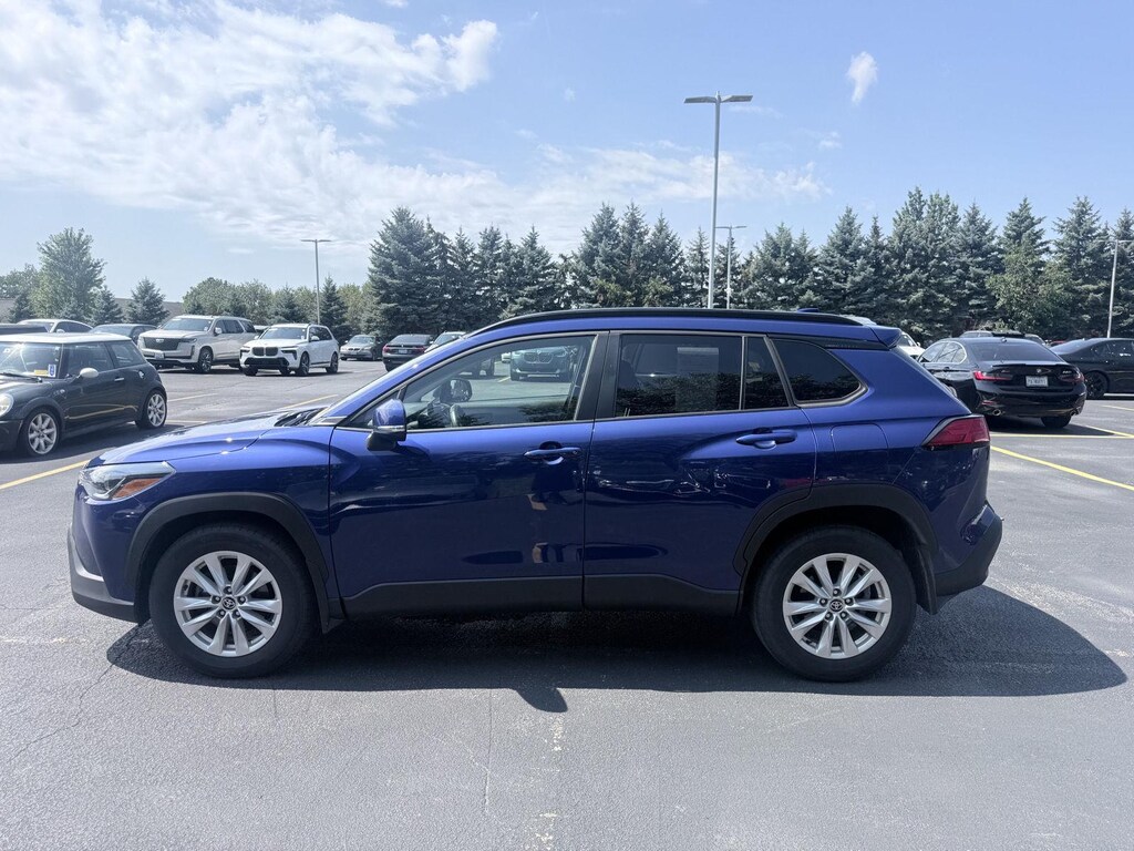 Used 2023 Toyota Corolla Cross LE SUV