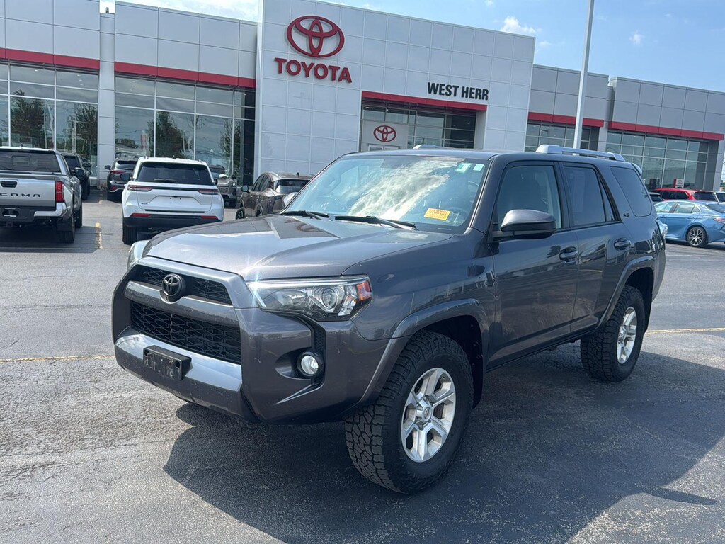 Used 2018 Toyota 4Runner SR5 SUV