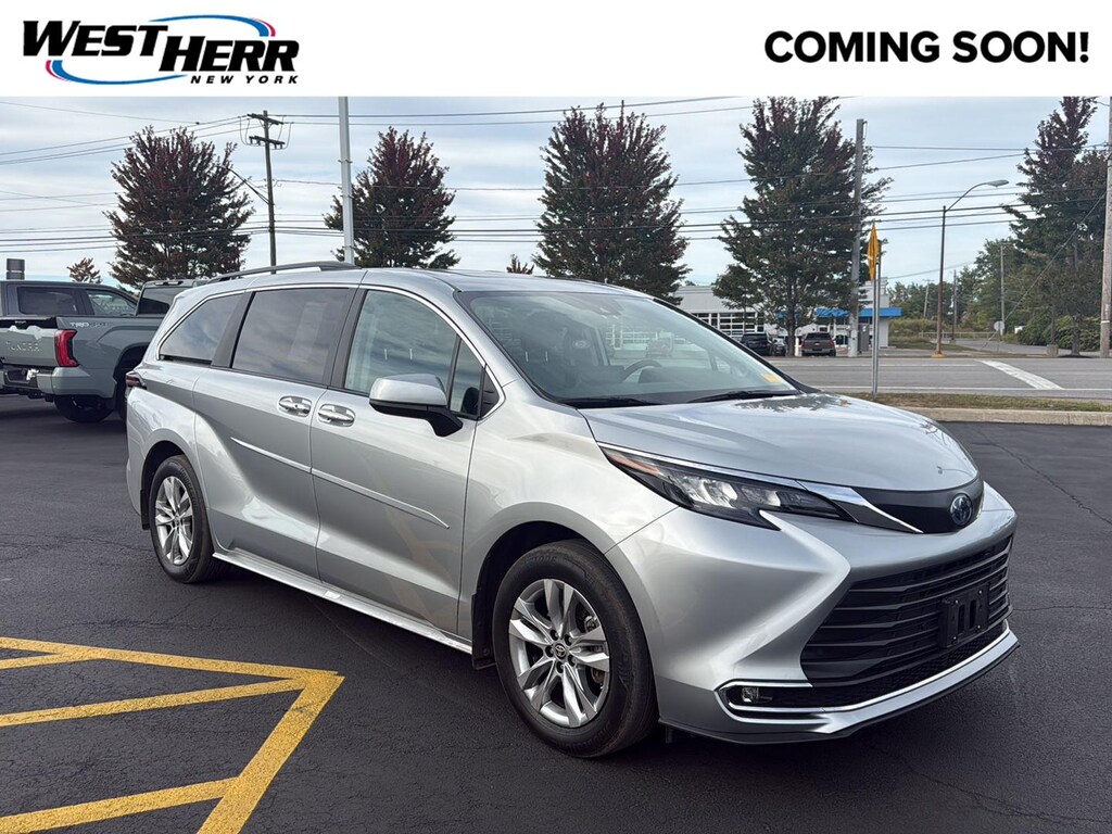 Certified 2024 Toyota Sienna XLE 7-Passenger Van