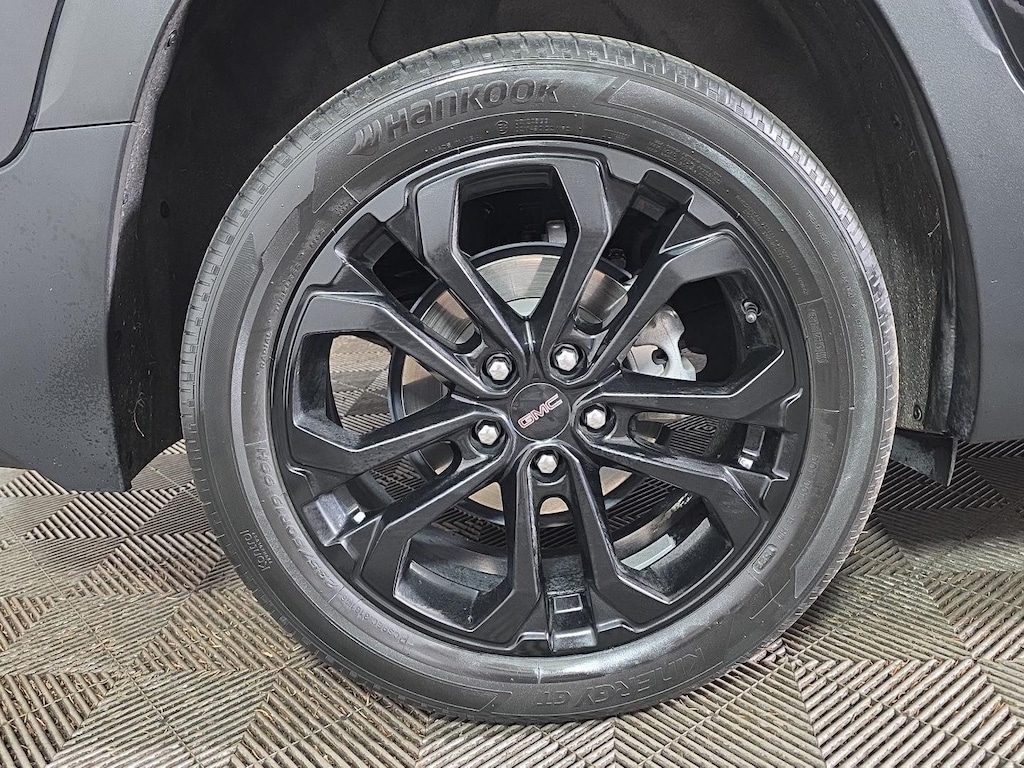 Used 2022 GMC Terrain SLT SUV