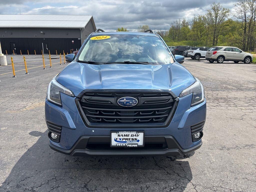 Used 2024 Subaru Forester Limited SUV