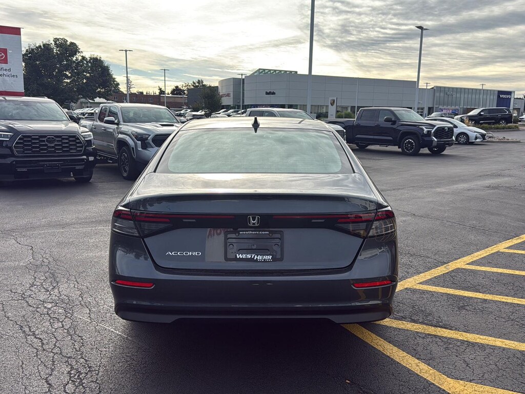 Used 2024 Honda Accord Sedan EX Sedan