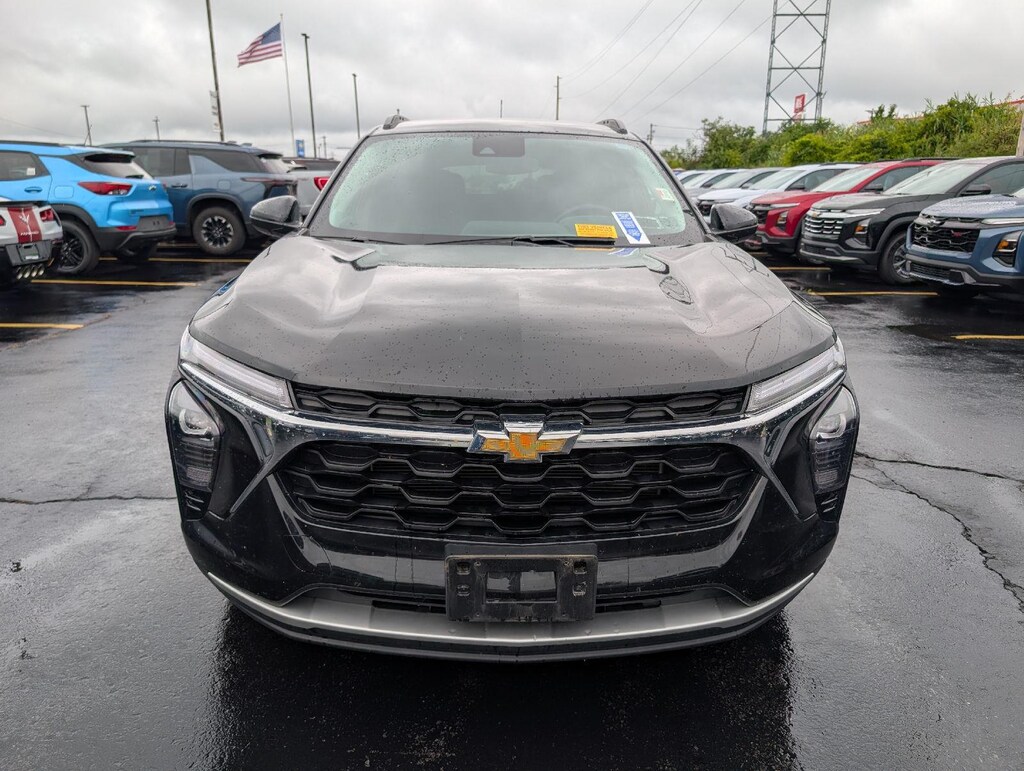 Used 2024 Chevrolet Trax LT SUV