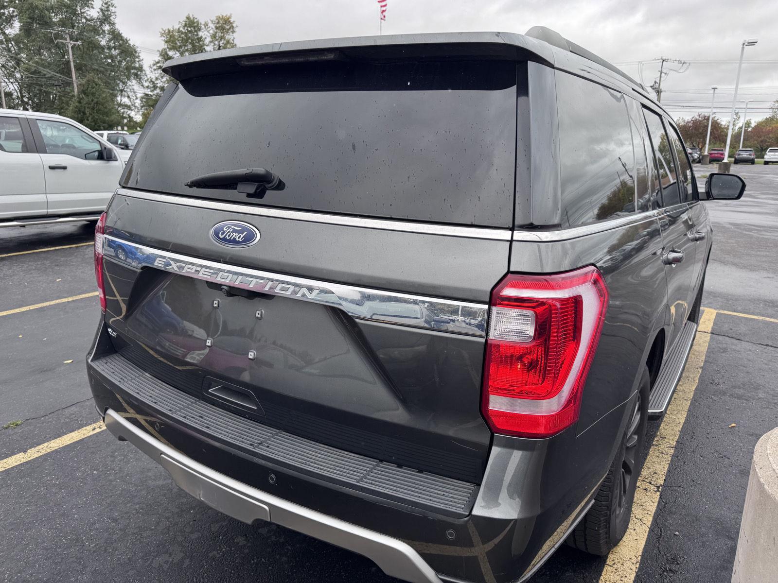 Used 2018 Ford Expedition XLT SUV