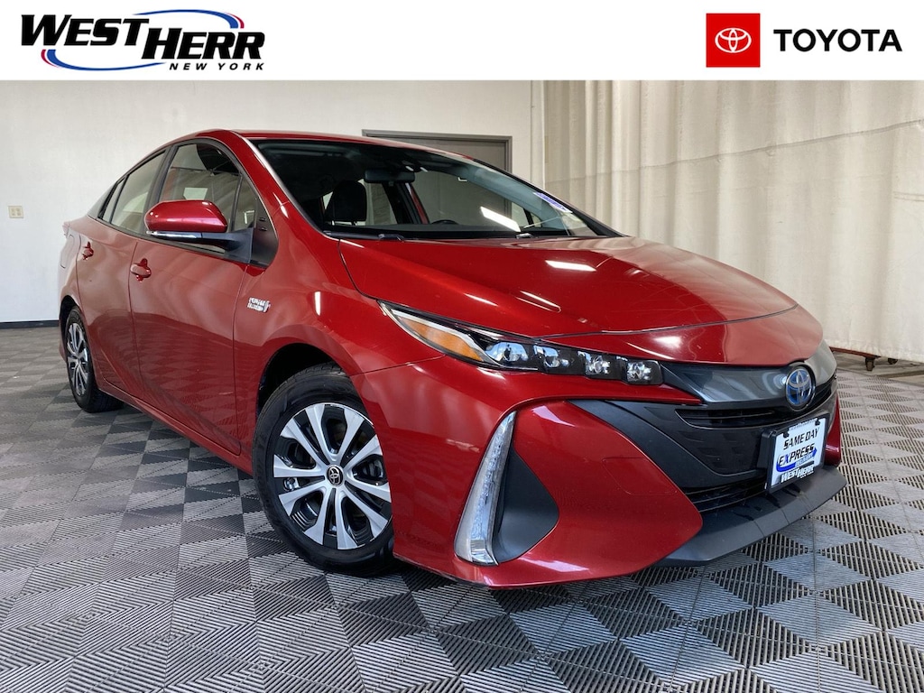 Used 2021 Toyota Prius Prime XLE Hatchback