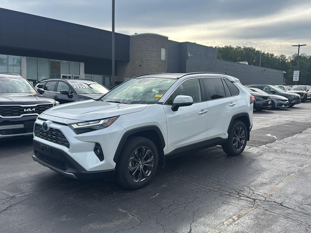 Used 2024 Toyota RAV4 Hybrid Limited SUV
