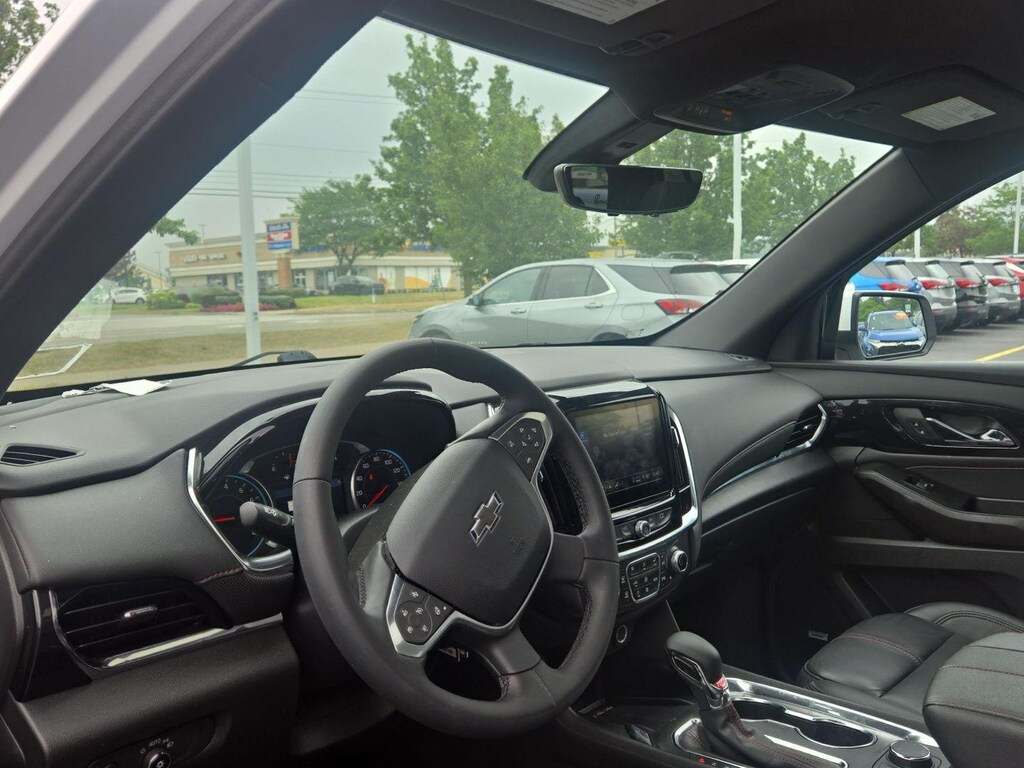 Used 2023 Chevrolet Traverse RS SUV