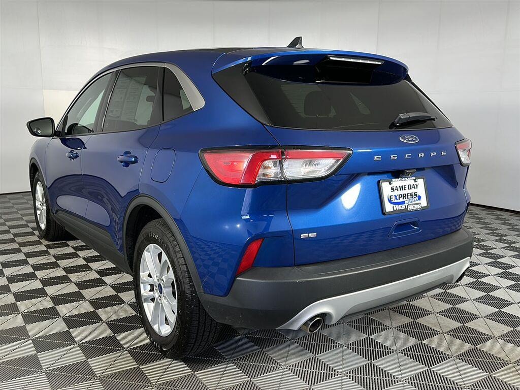 Used 2022 Ford Escape SE SUV