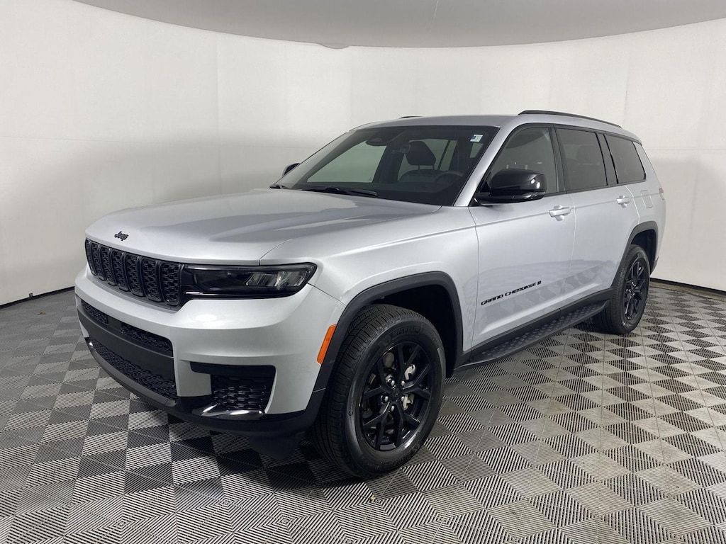 Certified 2025 Jeep Grand Cherokee L Altitude X SUV