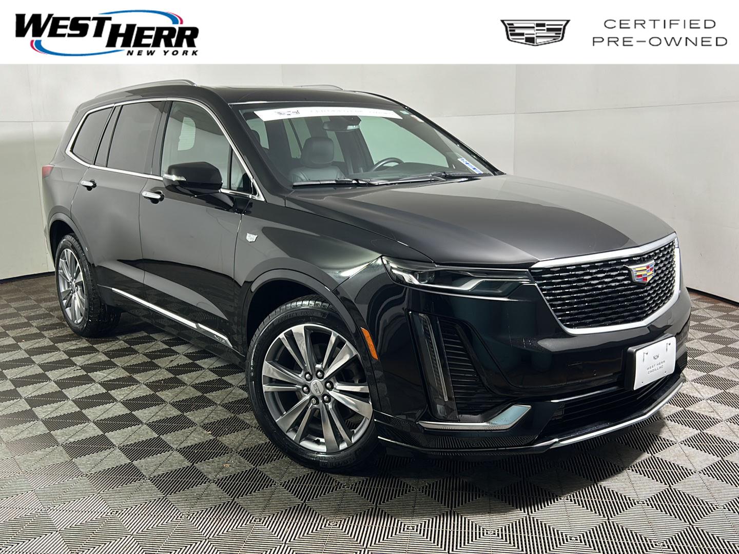  Cadillac XT6