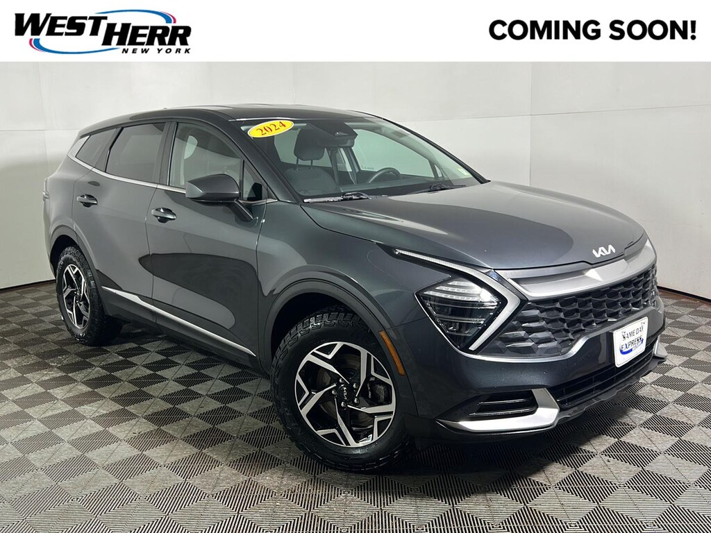 Used 2024 Kia Sportage LX SUV