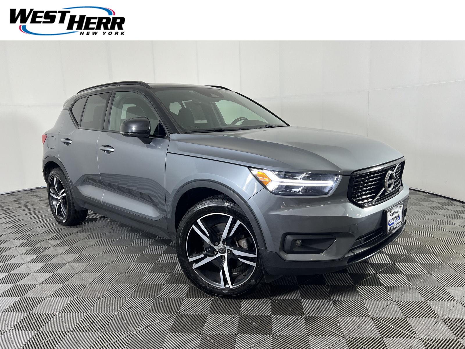 2019 Volvo XC40 R-Design