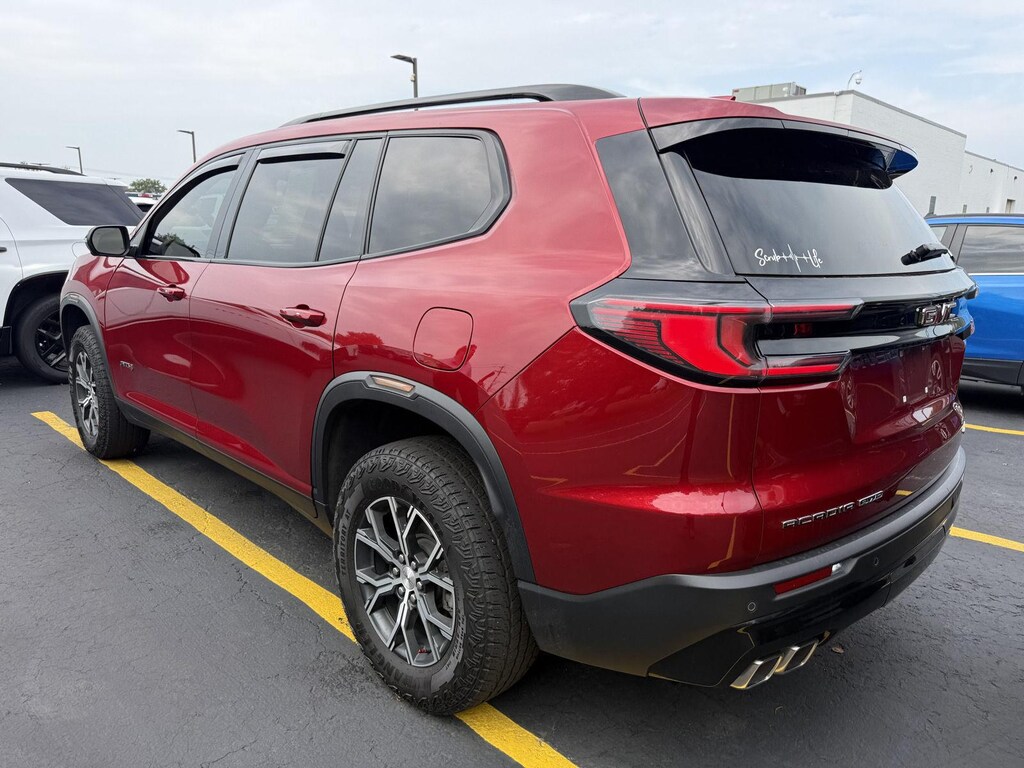 Used 2024 GMC Acadia AWD AT4