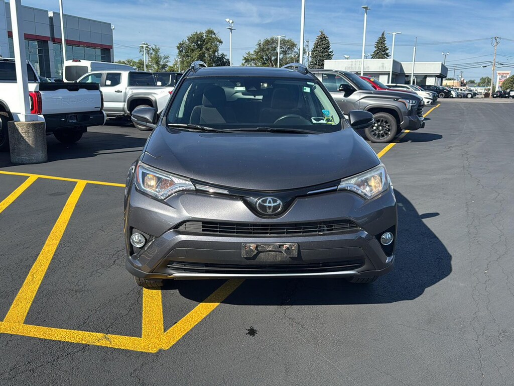 Used 2018 Toyota RAV4 XLE SUV