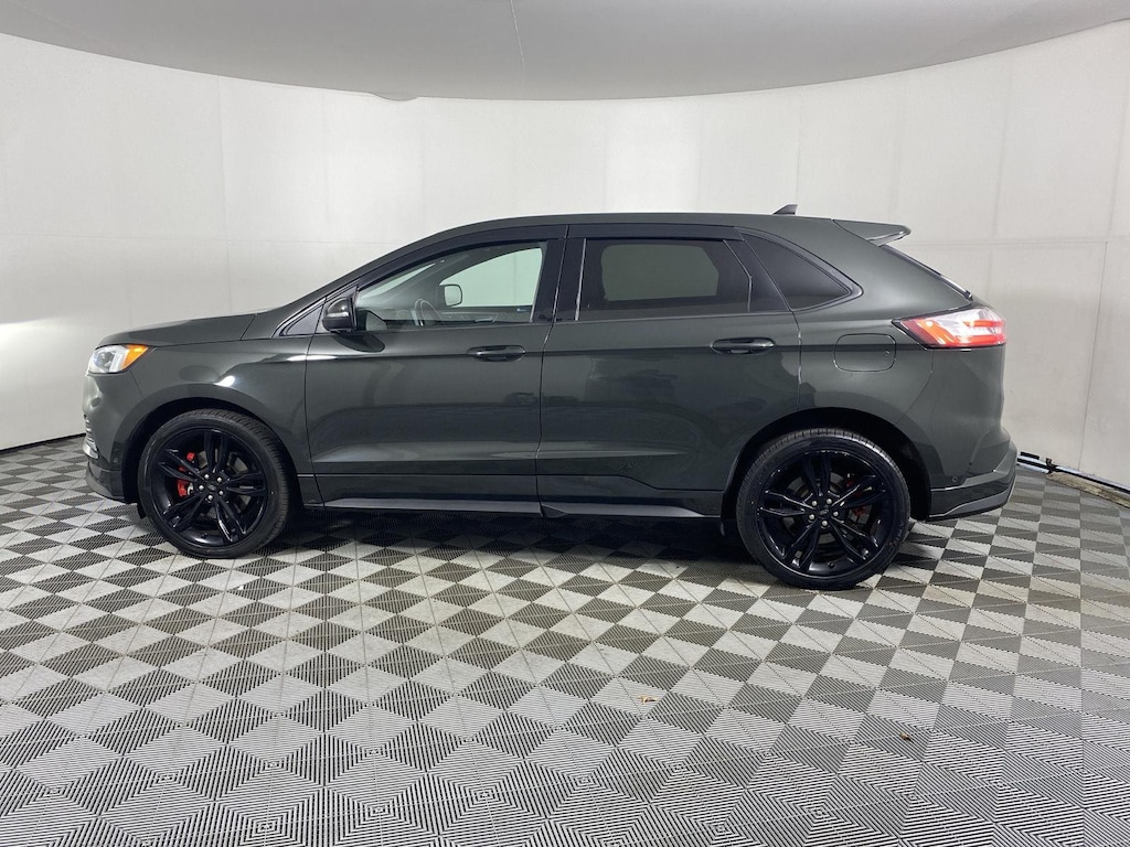 Used 2022 Ford Edge ST SUV