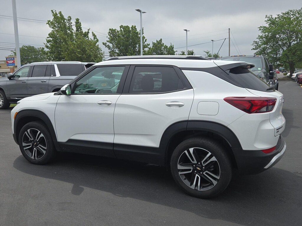 Used 2024 Chevrolet Trailblazer LT SUV