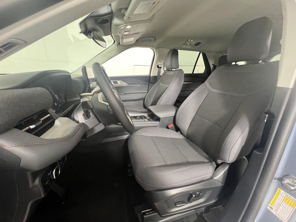 Certified 2026 Ford Explorer Active w/200A Pkg SUV