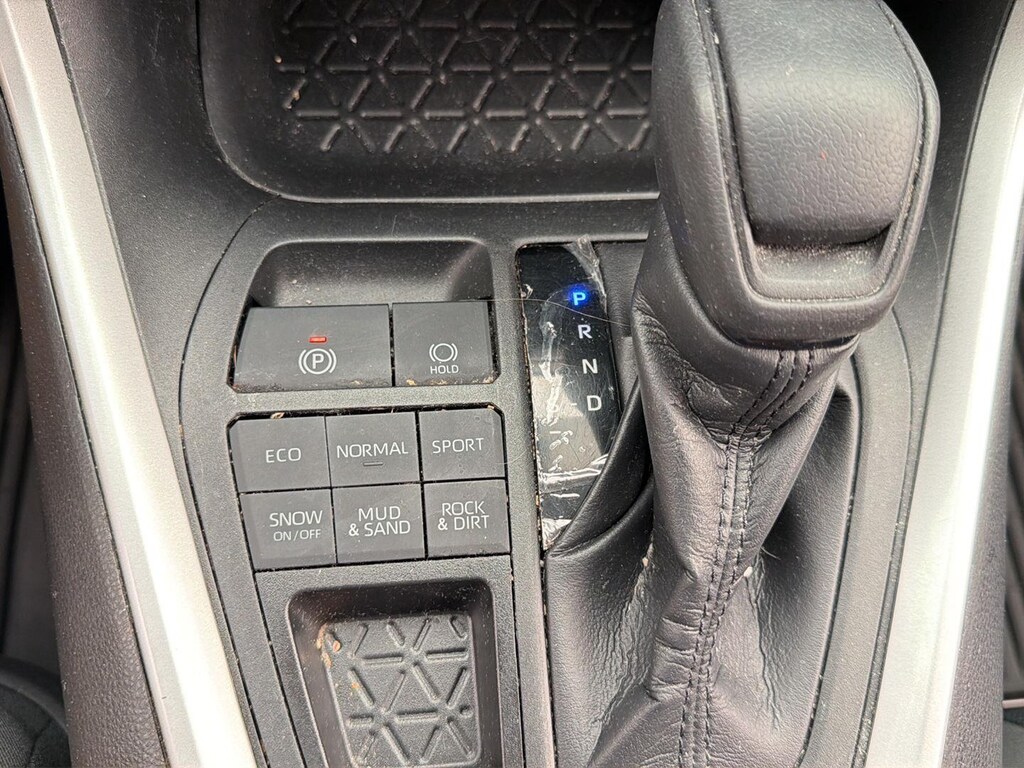 Used 2020 Toyota RAV4 XLE SUV