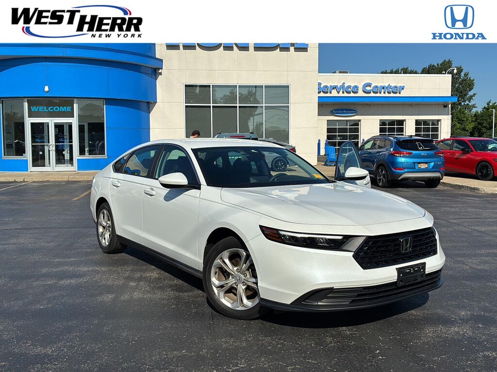 Used 2023 Honda Accord Sedan LX Sedan