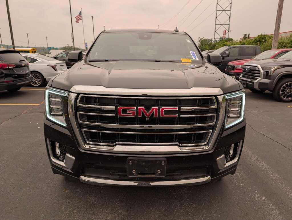 Used 2024 GMC Yukon SLT SUV