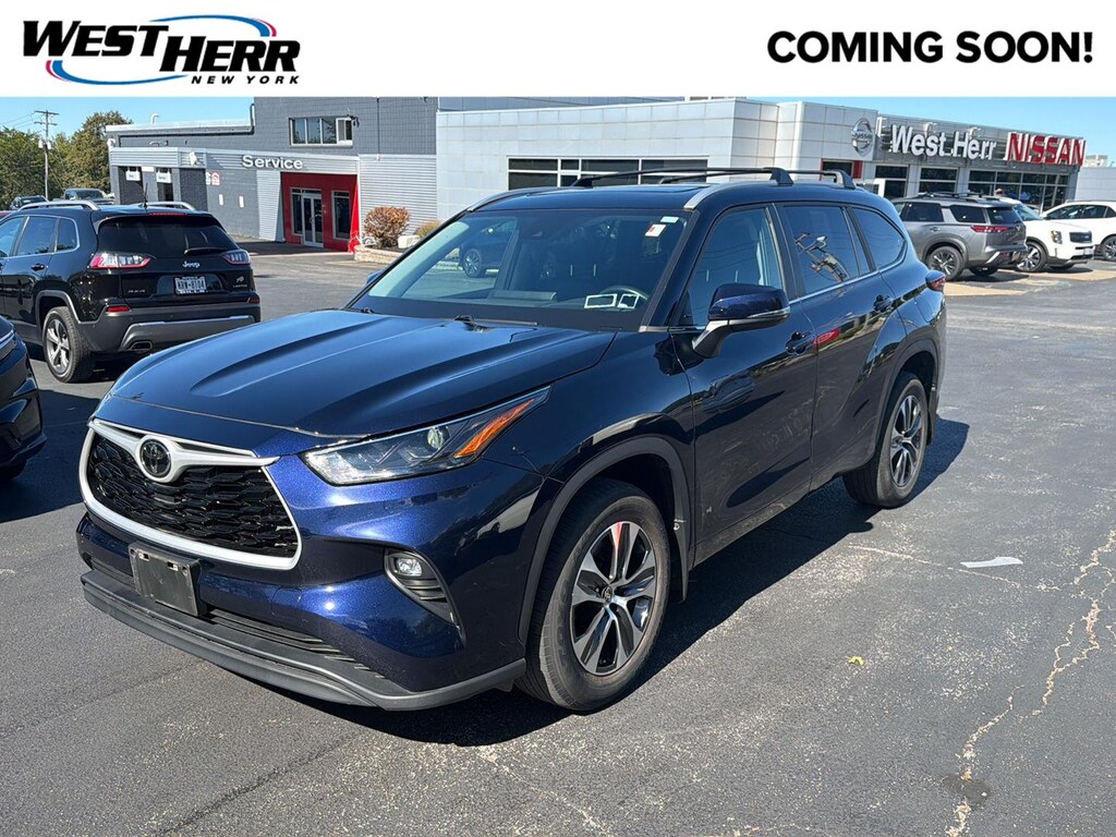 Used 2023 Toyota Highlander XLE SUV